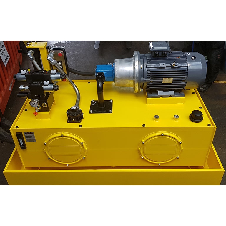 Hedley ‘Turnkey’ Hydraulic system operates plastic extrusion machine